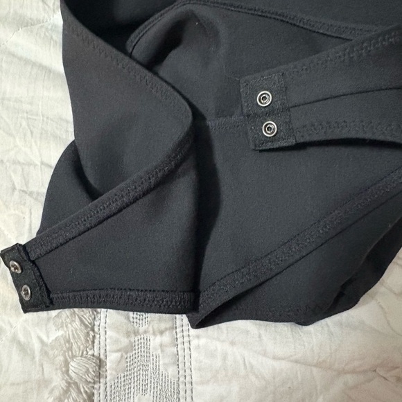 Nike Black Sleeveless Bodysuit NWT
Size M. Cute shoulder cutout detail. Stretchy - Picture 12 of 16